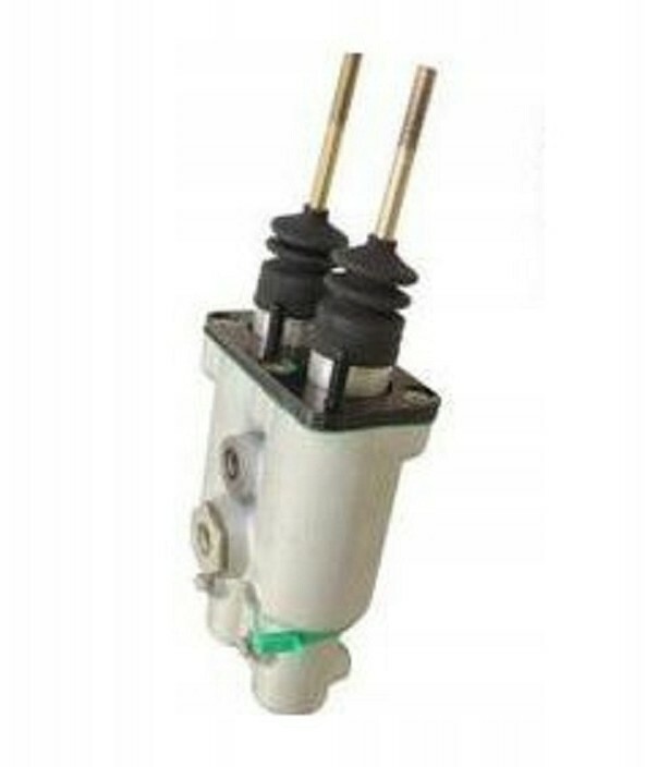 Главный тормозной цилиндр новый 84152139